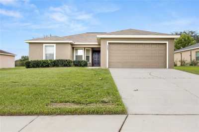 Home For Rent in Leesburg, Florida