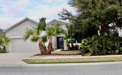 Home For Sale in Mount Dora, Florida