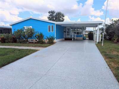 Mobile Home For Sale in Tavares, Florida