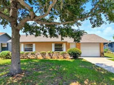 Home For Sale in Umatilla, Florida