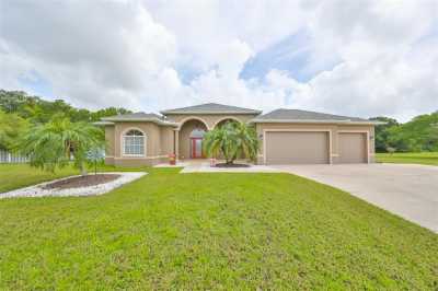 Home For Sale in Parrish, Florida