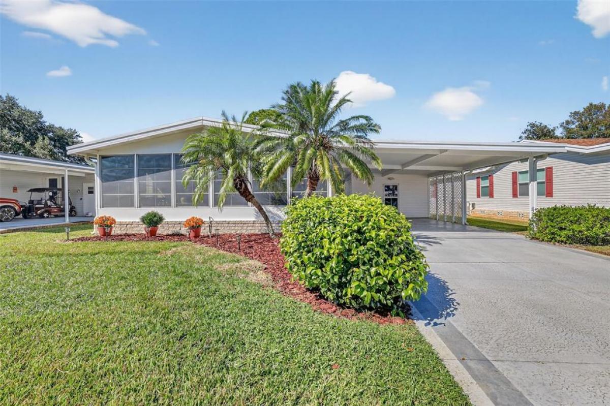Picture of Mobile Home For Sale in Tavares, Florida, United States