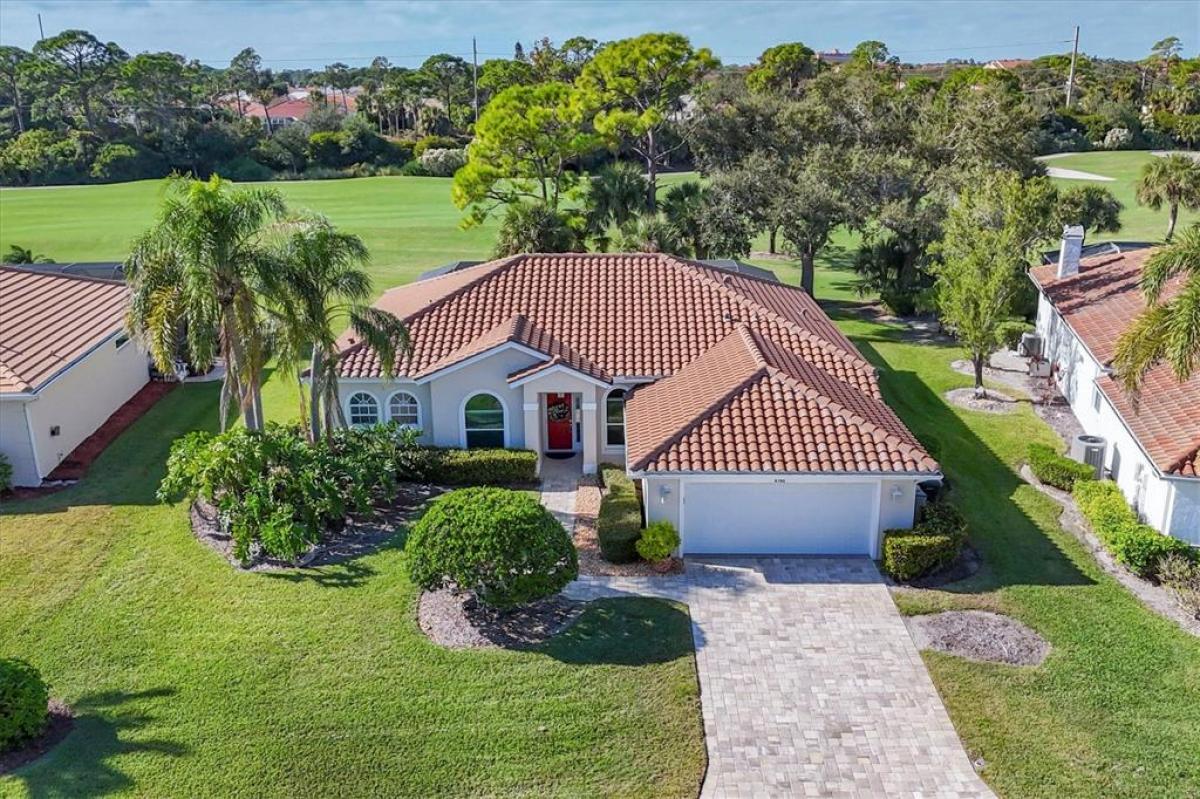 Picture of Home For Sale in Sarasota, Florida, United States