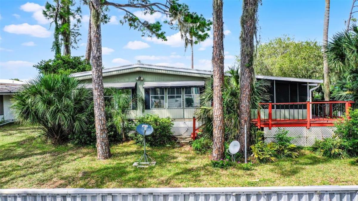Picture of Mobile Home For Sale in Eustis, Florida, United States