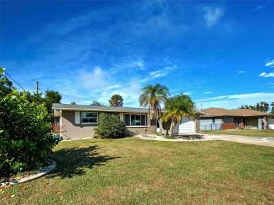 Home For Sale in Venice, Florida