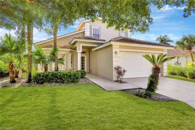 Home For Sale in Bonita Springs, Florida
