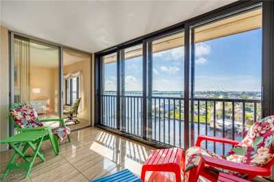 Condo For Sale in Cape Coral, Florida