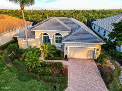 Home For Sale in Fort Myers, Florida