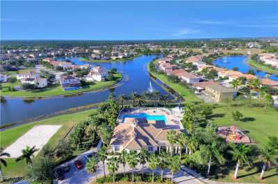 Home For Sale in Cape Coral, Florida