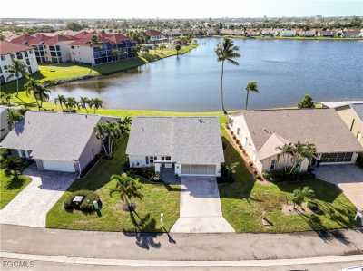 Home For Sale in Fort Myers, Florida