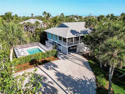 Home For Sale in Sanibel, Florida