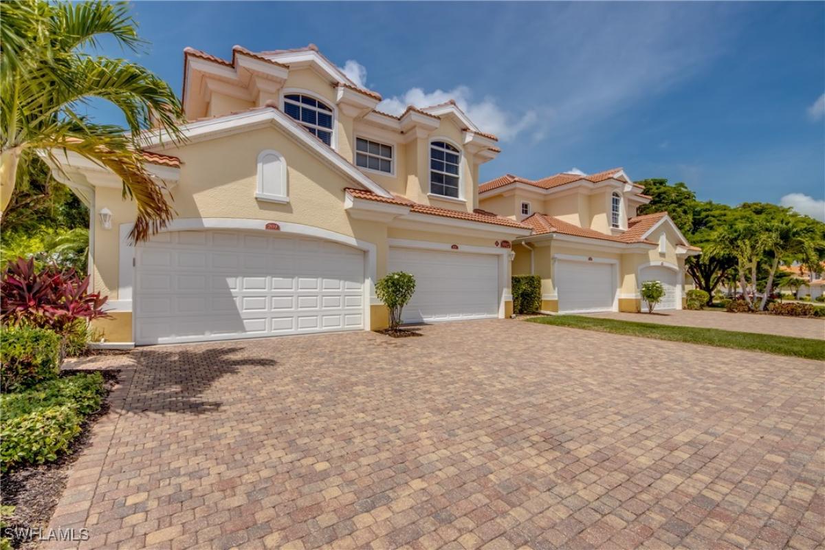 Picture of Condo For Sale in Cape Coral, Florida, United States