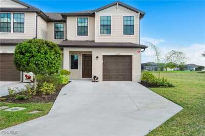 Home For Sale in Fort Myers, Florida