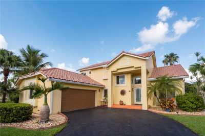 Home For Sale in Weston, Florida
