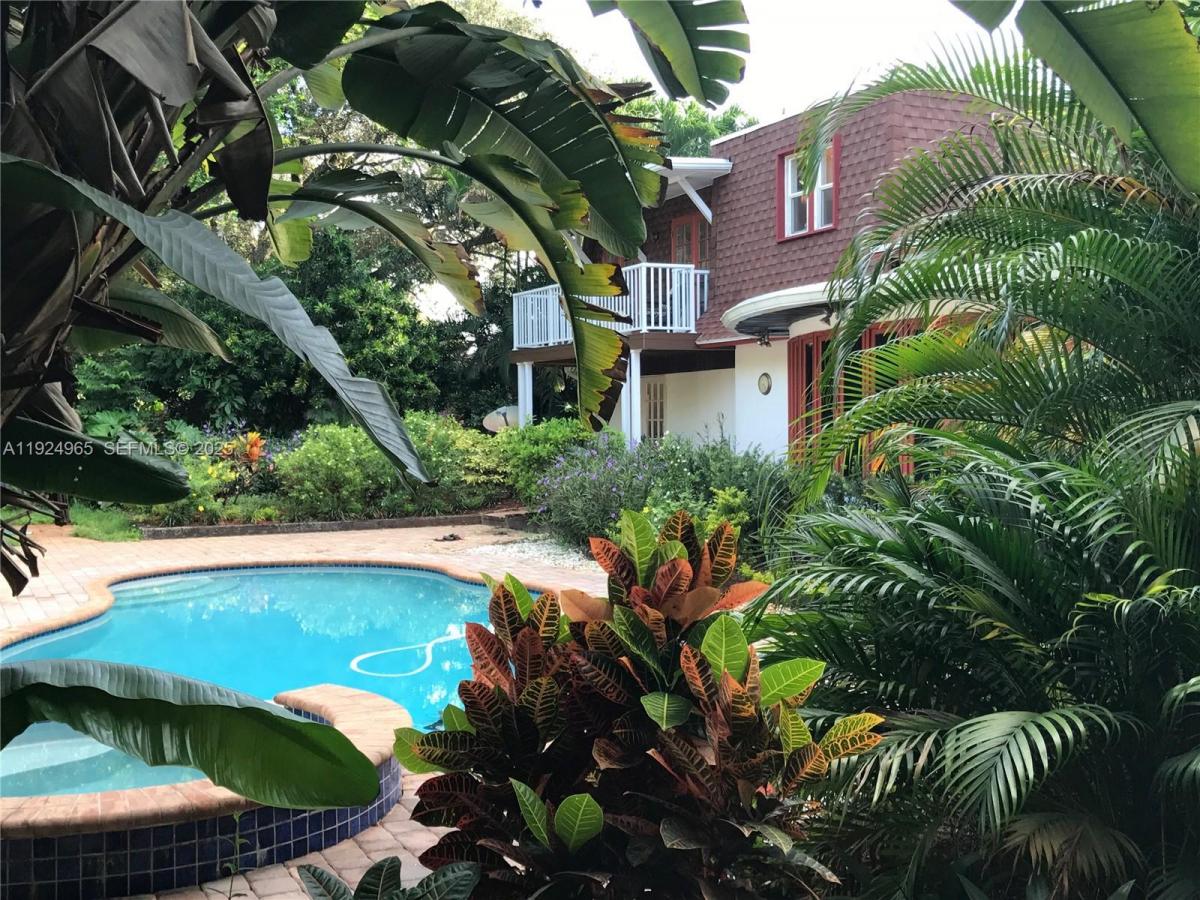 Picture of Home For Sale in Plantation, Florida, United States