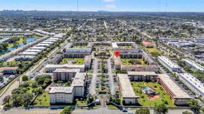 Condo For Sale in Hollywood, Florida