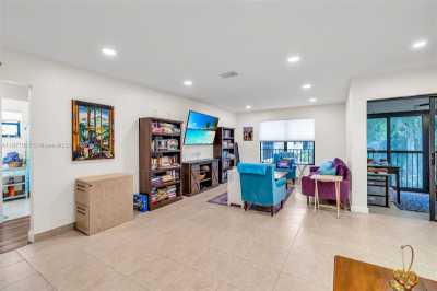 Condo For Sale in Coconut Creek, Florida