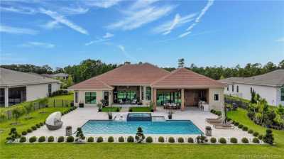 Home For Sale in Palm City, Florida