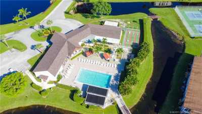 Condo For Sale in Stuart, Florida