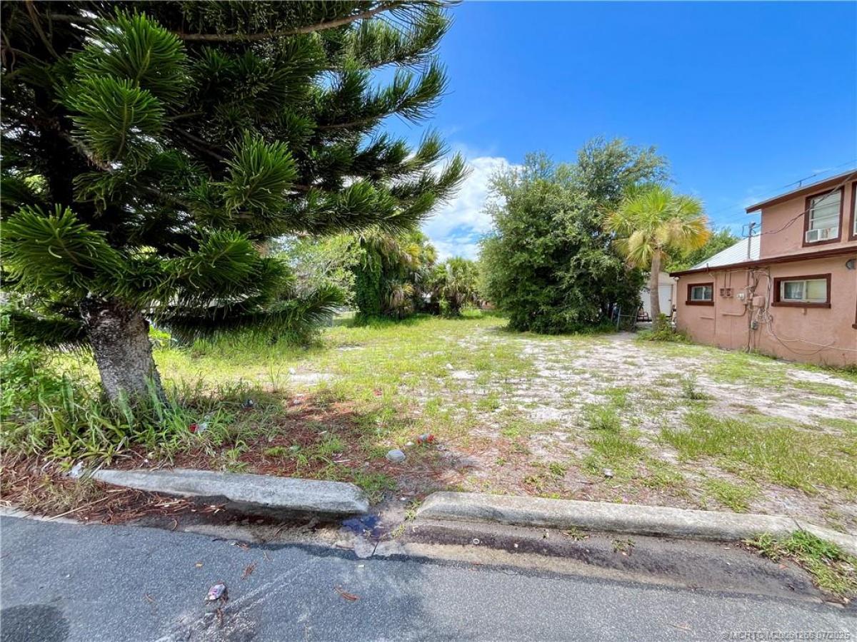 Picture of Raw Land For Sale in Stuart, Florida, United States