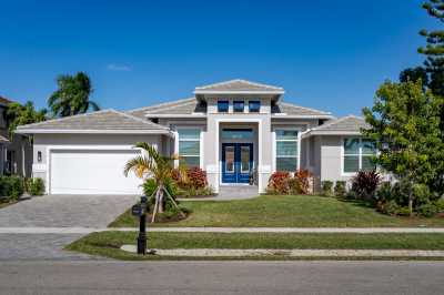 Home For Sale in Marco Island, Florida