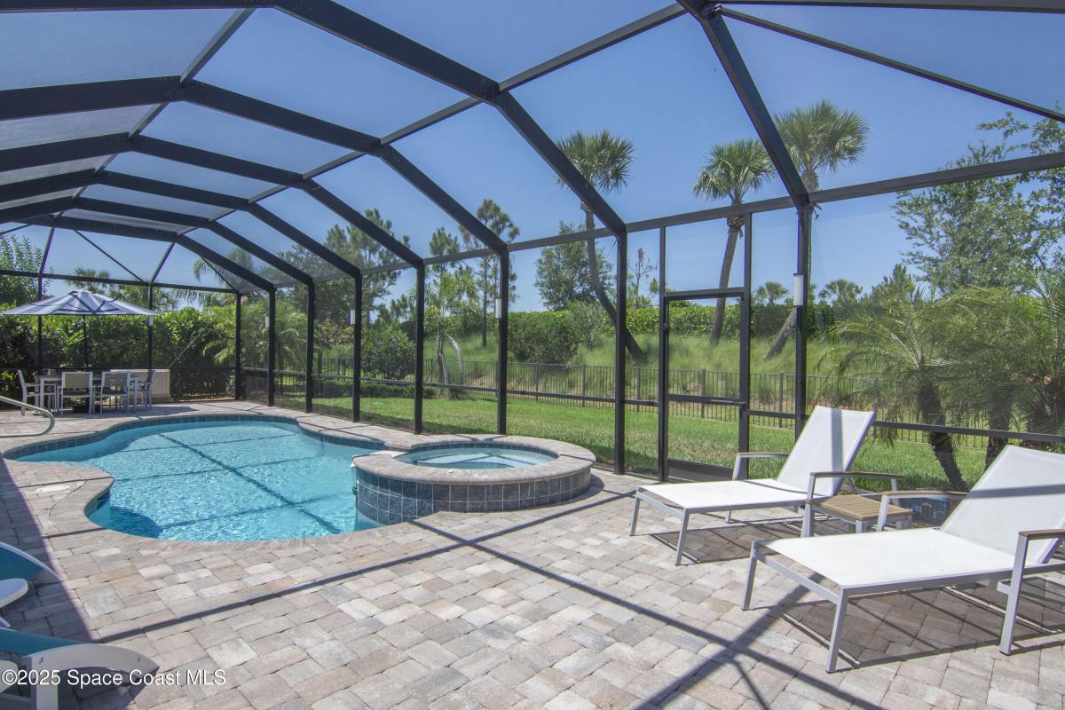 Picture of Home For Sale in Vero Beach, Florida, United States