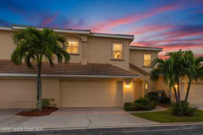 Condo For Sale in Satellite Beach, Florida