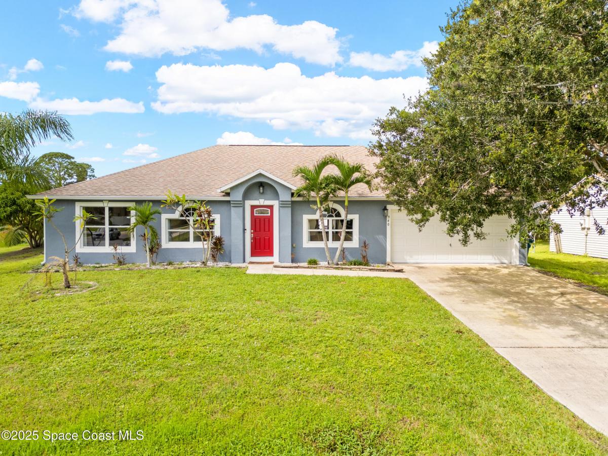 Picture of Home For Sale in Palm Bay, Florida, United States