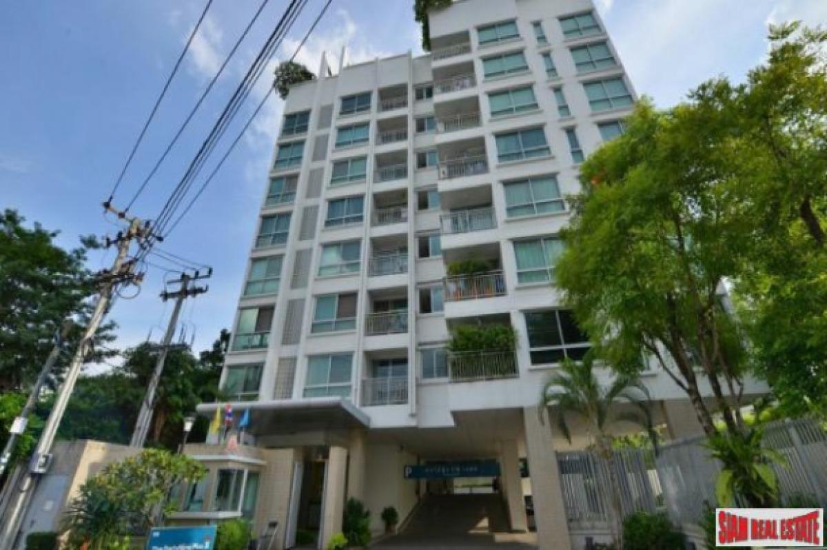 Picture of Apartment For Sale in Bangkok, Bangkok, Thailand