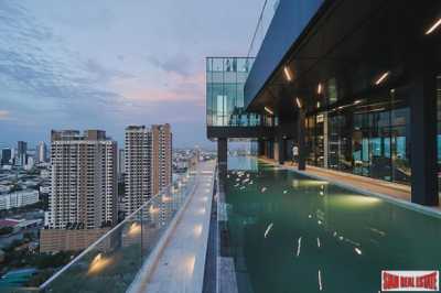 Apartment For Sale in Bangkok, Thailand