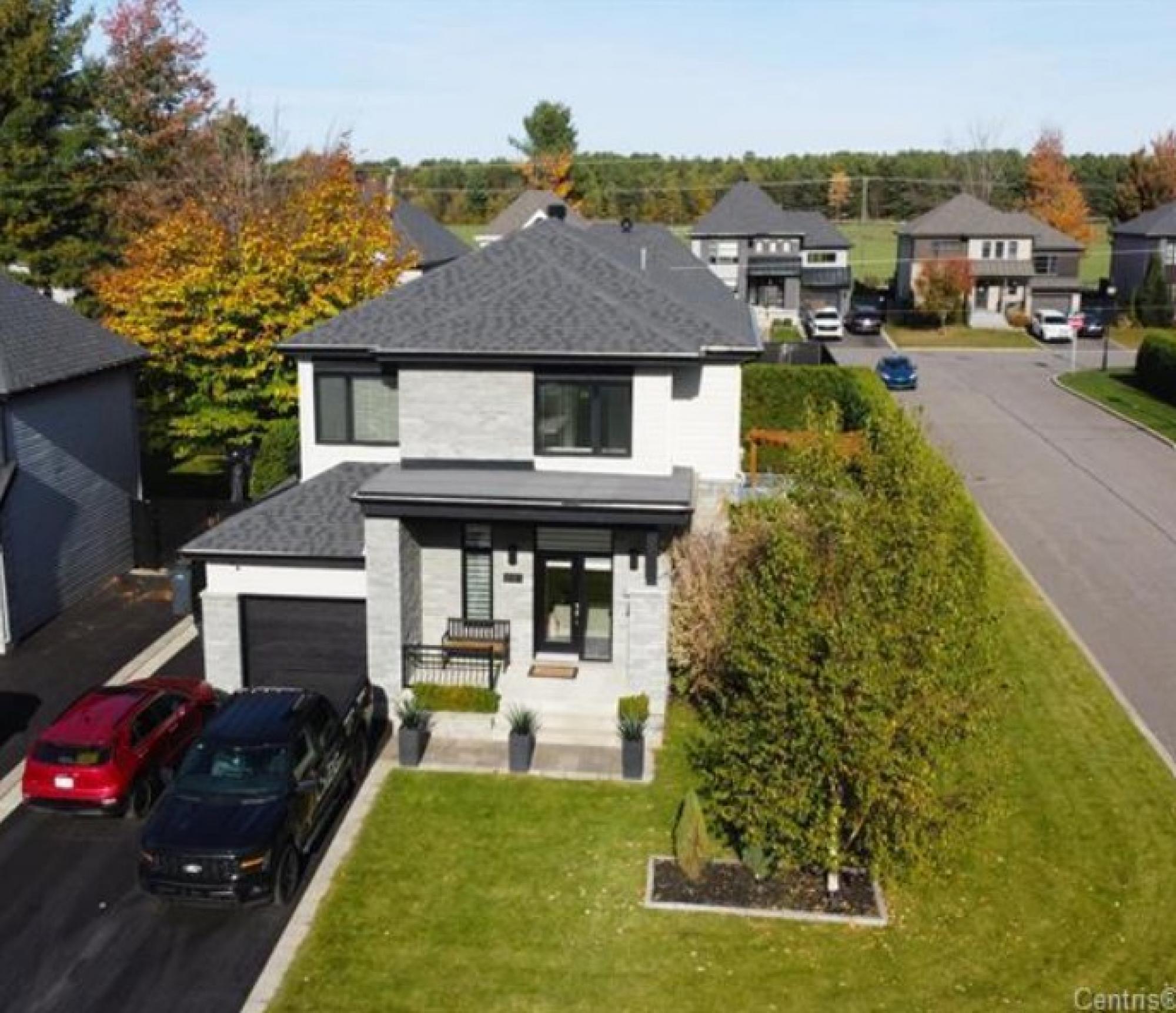 Picture of Home For Sale in Saint-Sulpice, Quebec, Canada