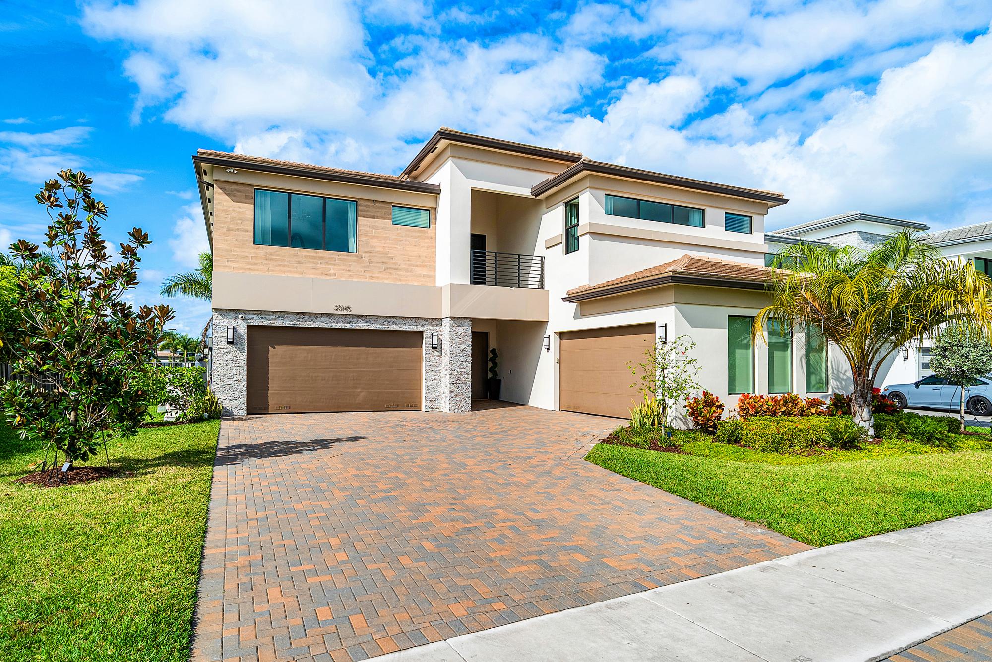 Picture of Home For Sale in Boca Raton, Florida, United States