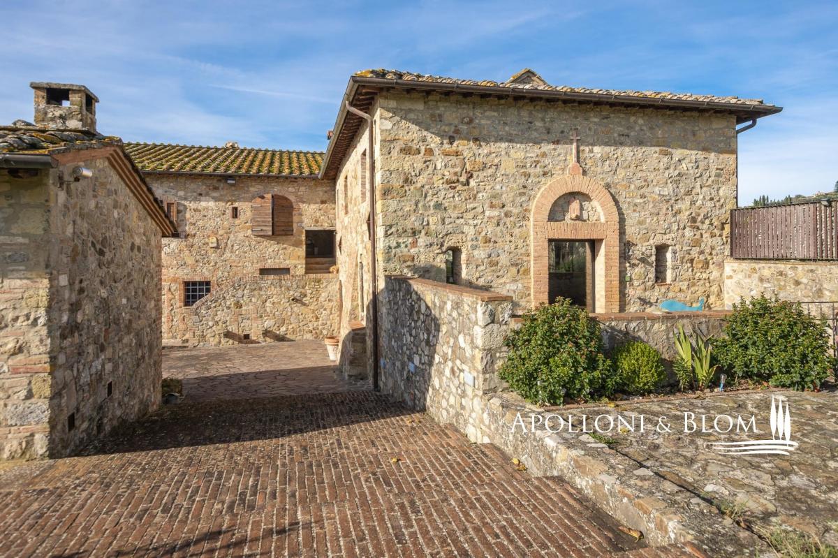 Picture of Home For Sale in Castelnuovo Berardenga, Tuscany, Italy
