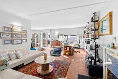 Apartment For Sale in Colombiera, Italy