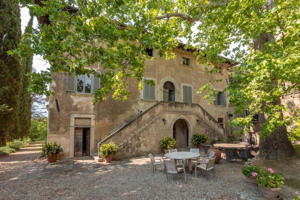 Picture of Home For Sale in Lari, Tuscany, Italy