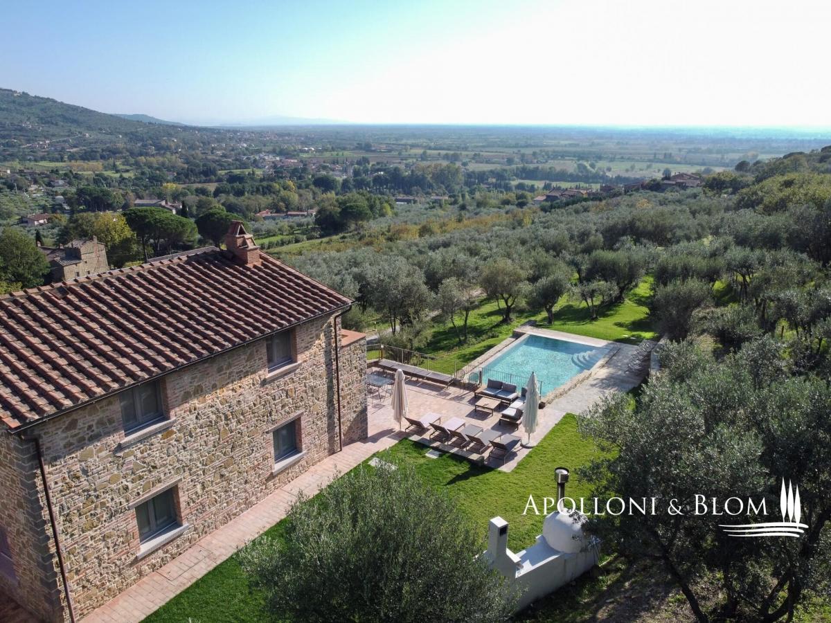 Picture of Villa For Sale in Cortona, Arezzo, Italy