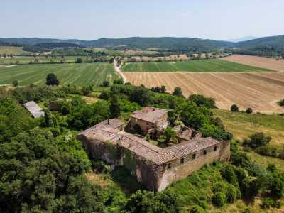 Home For Sale in Rapolano Terme, Italy