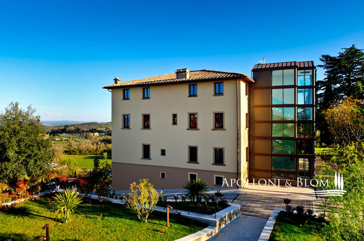 Picture of Villa For Sale in Montepulciano, Tuscany, Italy