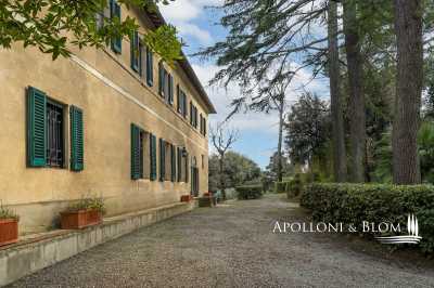 Villa For Sale in Montepulciano, Italy