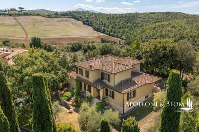 Home For Sale in Trequanda, Italy