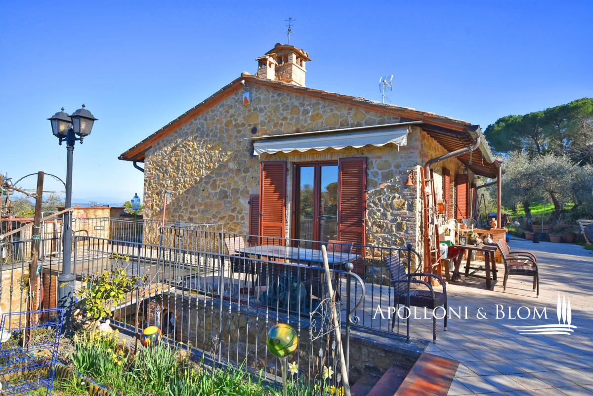 Picture of Home For Sale in Montepulciano, Tuscany, Italy