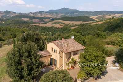 Villa For Sale in San Casciano Dei Bagni, Italy