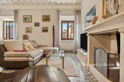 Home For Sale in Torrita Di Siena, Italy
