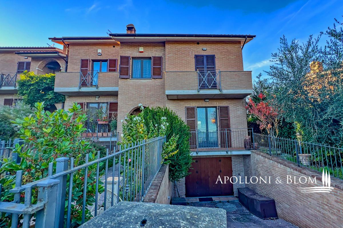 Picture of Home For Sale in Citta Della Pieve, Umbria, Italy