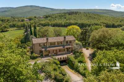 Villa For Sale in Chianciano Terme, Italy