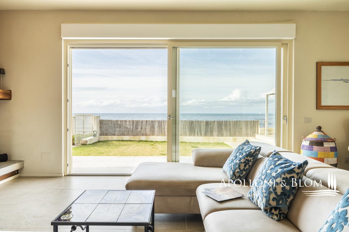 Picture of Villa For Sale in Orbetello, Tuscany, Italy