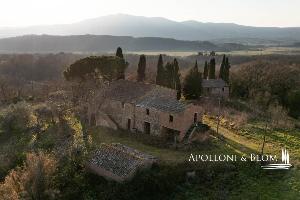Picture of Home For Sale in Citta Della Pieve, Umbria, Italy