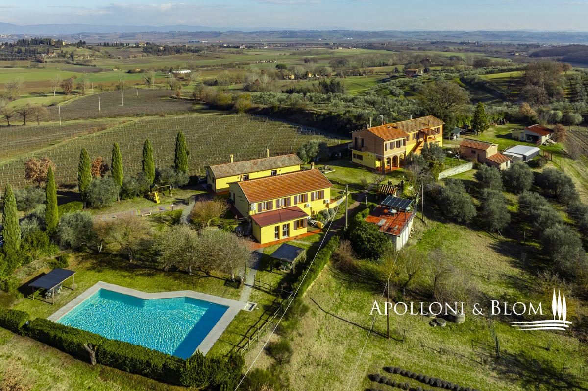 Picture of Home For Sale in Montepulciano, Tuscany, Italy