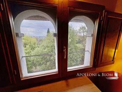 Apartment For Sale in Tavarnelle Val Di Pesa, Italy