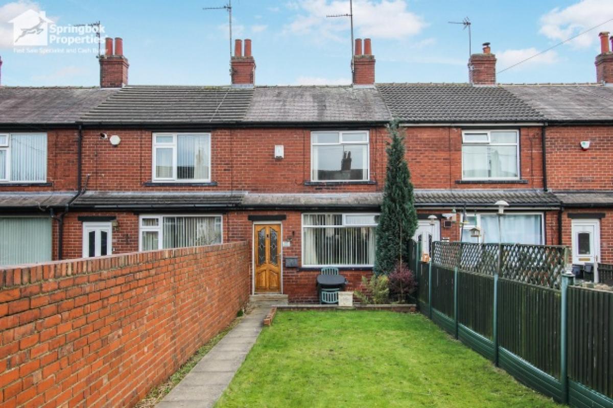Picture of Home For Sale in Leeds, West Yorkshire, United Kingdom